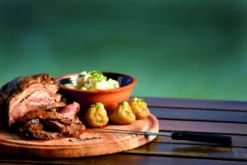 Cobb Pro Houtskoolbarbecue - Petrol -Intex VERKAUF 1267 1900 250y8439