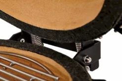 Kamado Joe Junior Barbecue -Intex VERKAUF 800 1200 kamadojoejr hinge3 cmyk