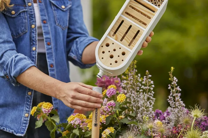 Gardena ClickUp! Insectenhotel 4 Gardena ClickUp! Insectenhotel - Afbeelding 4