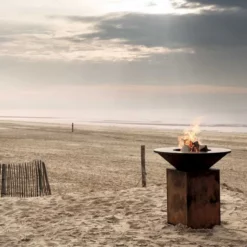 OFYR Classic Corten 85 12 OFYR Classic Corten 85 -Intex VERKAUF 900 900 ofyr strand liggend 1000x1000 1