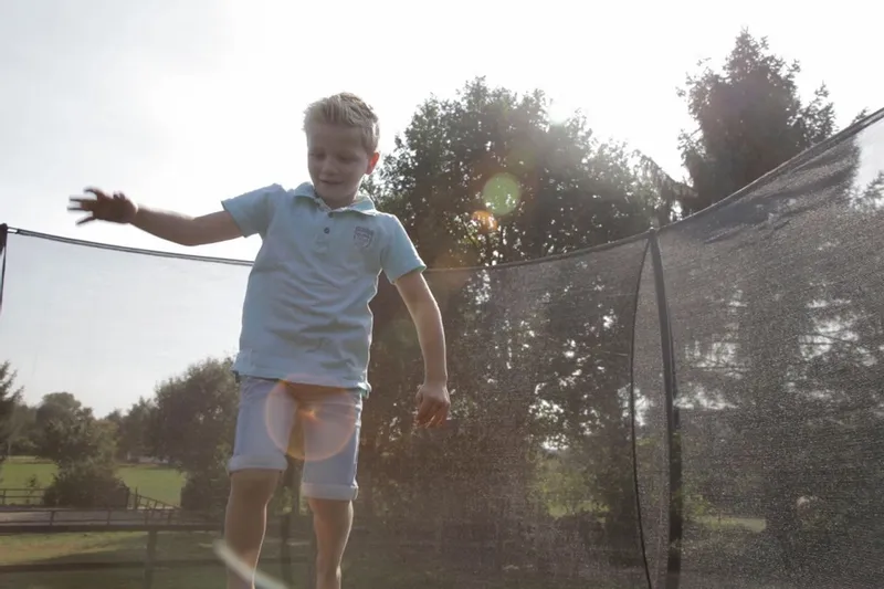 EXIT TOYS Exit Silhouette InGround Trampoline Met Net - Ø 427 Cm - Zwart 7 EXIT TOYS Exit Silhouette InGround Trampoline Met Net - Ø 427 Cm - Zwart - Afbeelding 7