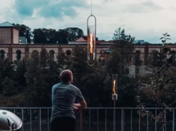 Höfats Spin 90 Hang Sfeerlantaarn 7 Höfats Spin 90 Hang Sfeerlantaarn -Intex VERKAUF hofats spin 90 hangvuur4